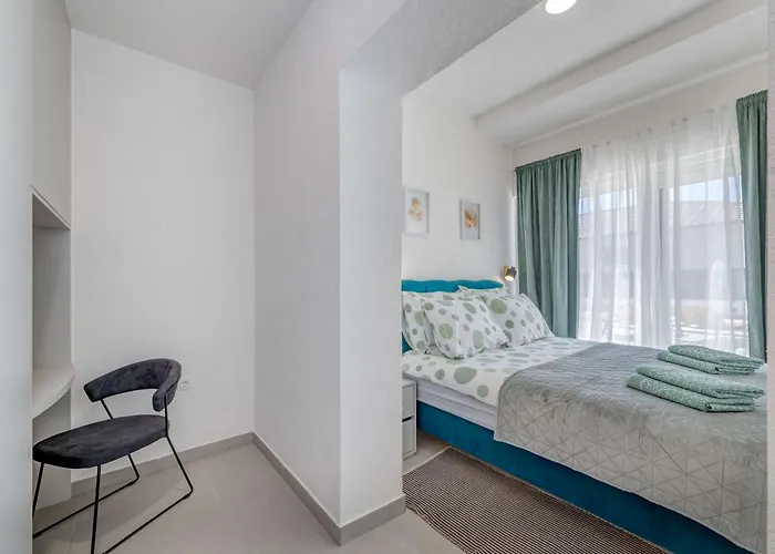 Apartament Six On Pool *
