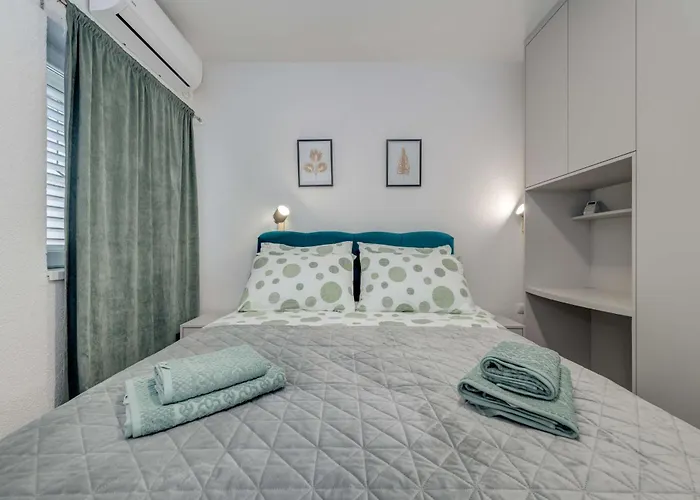 Apartament Six On Pool Makarska